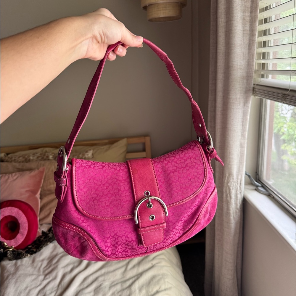RARE Hot Pink Coach Soho 6808 💞